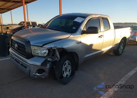 2008 Toyota Tundra Base 5.7L V8 из США, поврежденный, VIN 5TFRV54138X054890